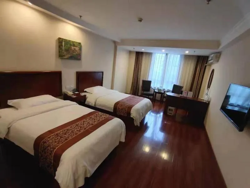 Bed in GreenTree Inn Shanghai Jiading Dazhong International Auto City Business Hotel