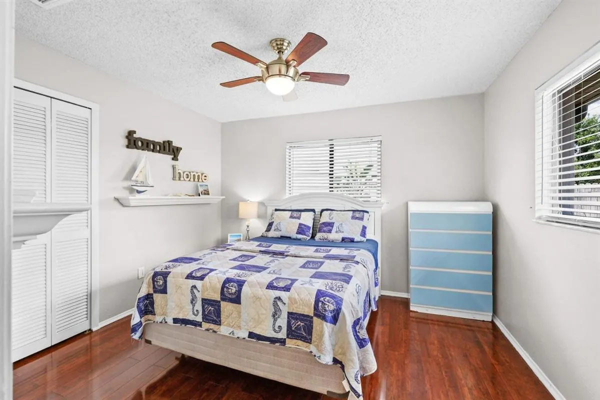 Other, Bed in Florida Flair Villa