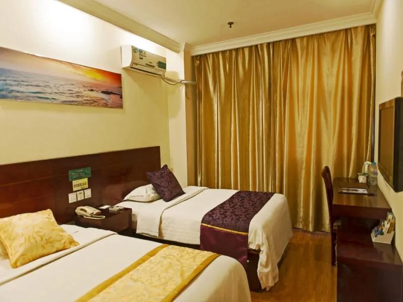 GreenTree Inn Tianjin Huanghe Ave Guangkai Metro Station Express Hotel