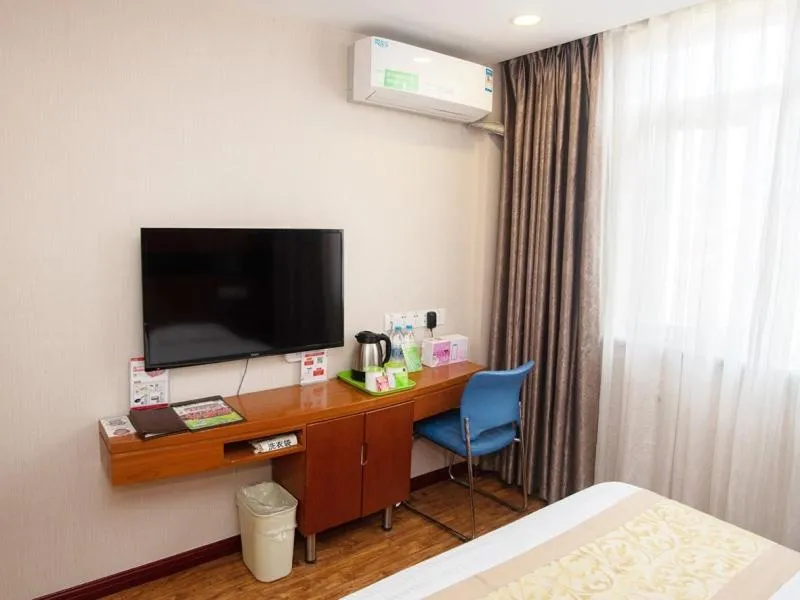 Bed in Vatica Tianjin Dagang Xuefu Road University Town Hotel