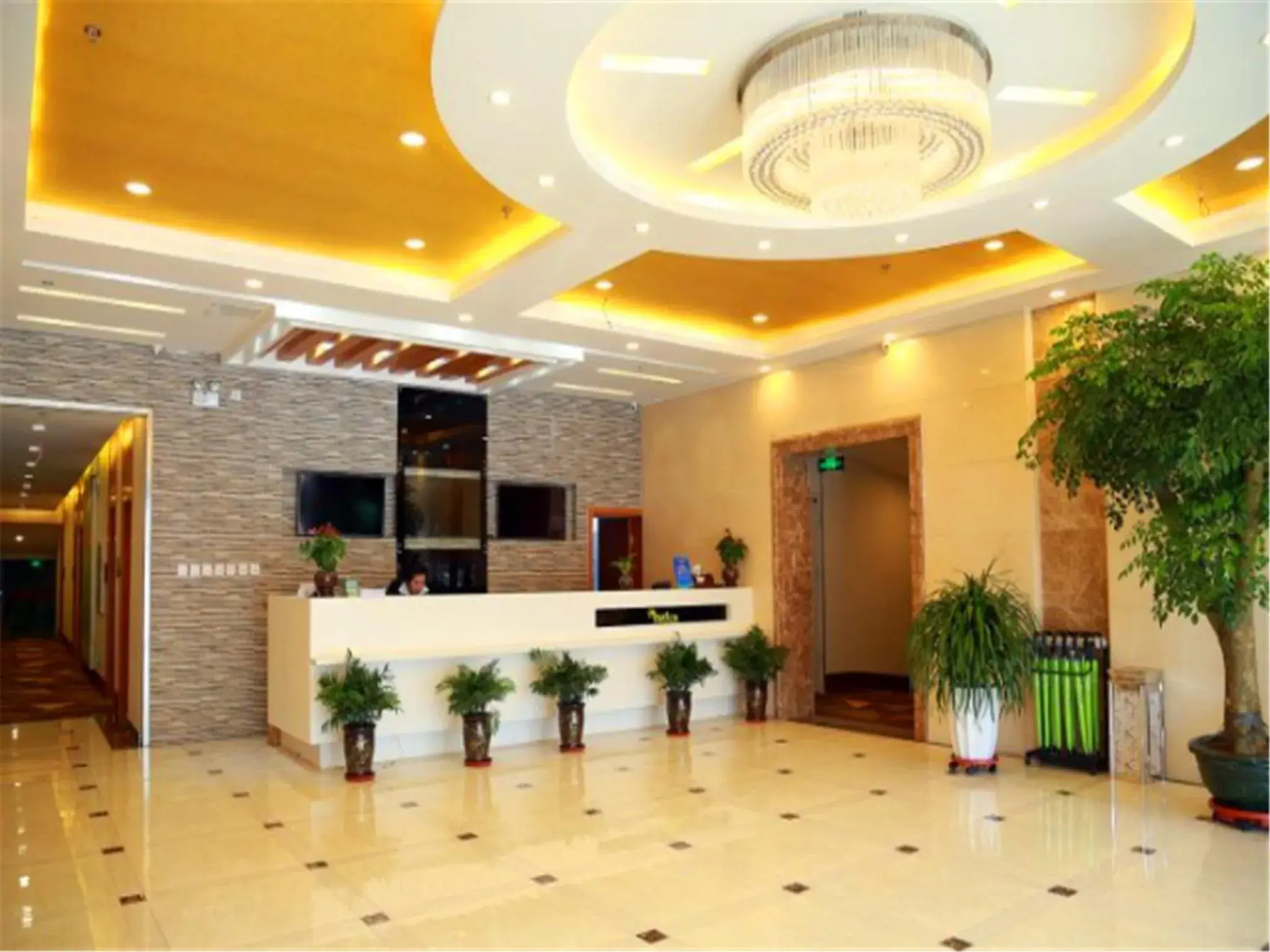 Lobby or reception in Vatica Tianjin Dagang Xuefu Road University Town Hotel Lobby or reception in Vatica Tianjin Dagang Xuefu Road University Town Hotel