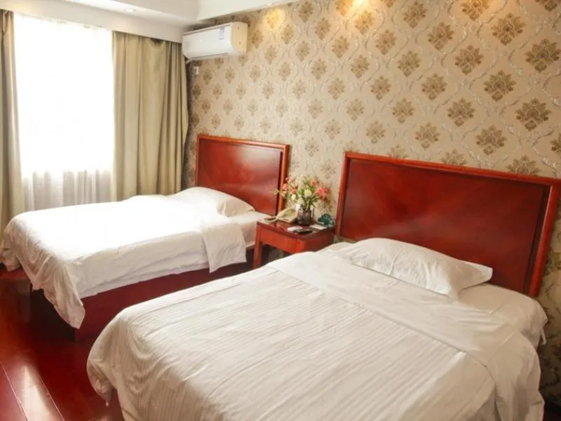 Bed in GreenTree Inn Jiangsu Nanjing Confucius Temple South Taiping Road Express Hotel