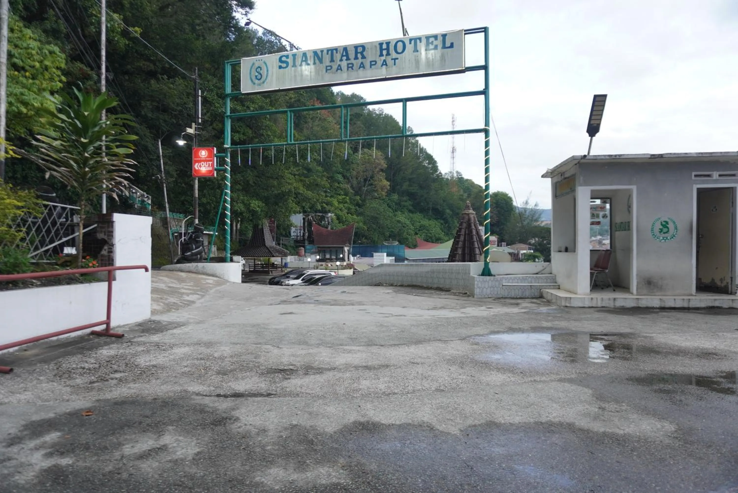 Siantar Hotel Parapat