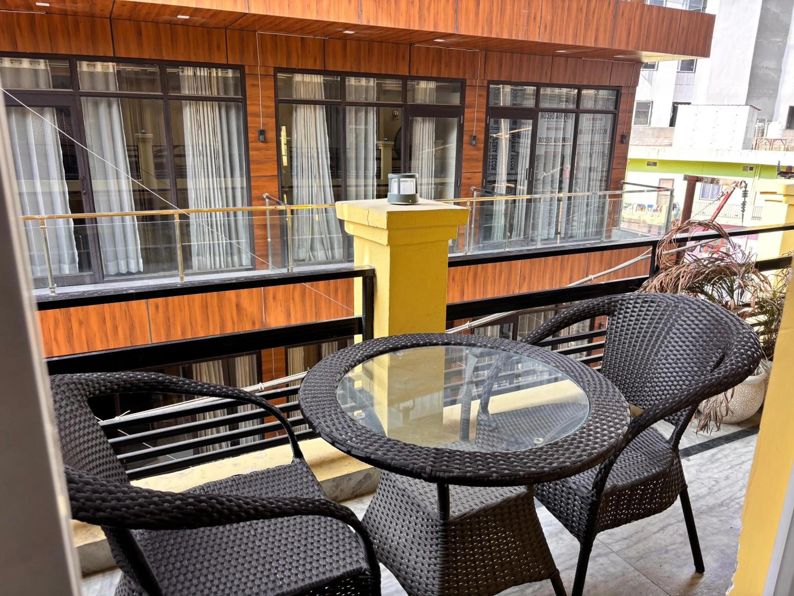 Hotel Sukoon Tapovan