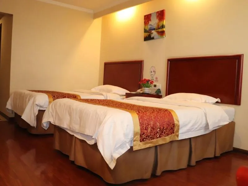 Bed in GreenTree Inn HeBei ZhangJiaKou XuanHua BoJu Countryside Business Hotel