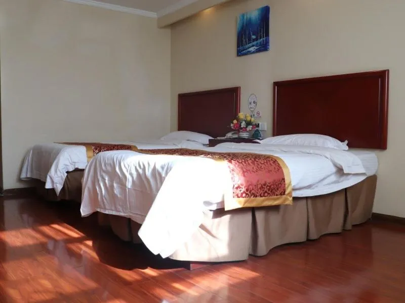 Bed in GreenTree Inn HeBei ZhangJiaKou XuanHua BoJu Countryside Business Hotel