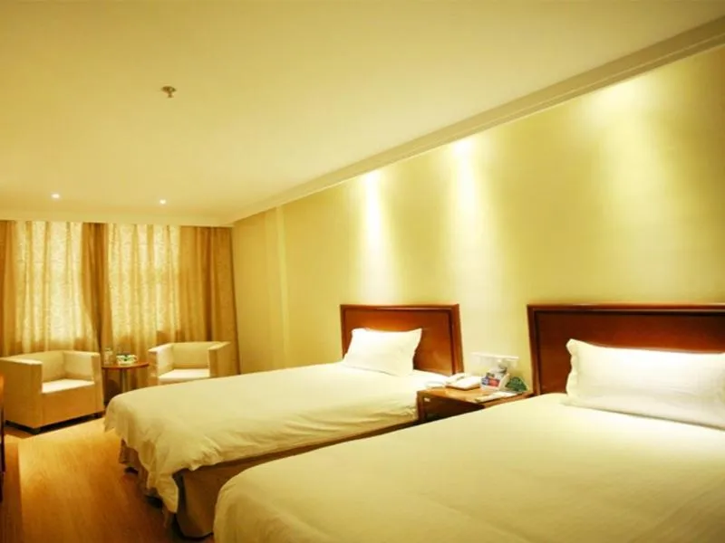 GreenTree Inn Henan Puyang Jingkai Avenue Wuyi Road Business Hotel