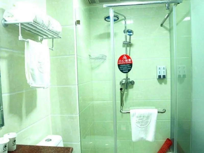 GreenTree Inn Shandong Heze Development Zone Guangzhou Road Yuehua Express Hotel