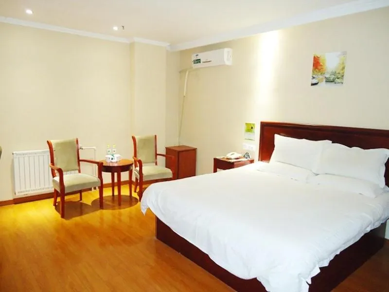 Bed in GreenTree Inn Shandong Weifang Gaomi Liqun Road Minghao Business Hotel