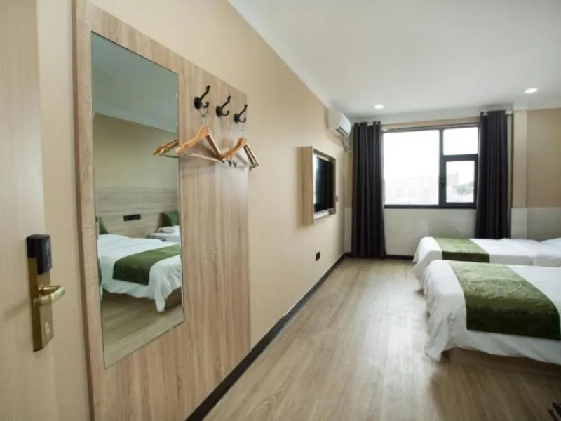 GreenTree Inn Shandong Linyi Bus Station Express Hotel