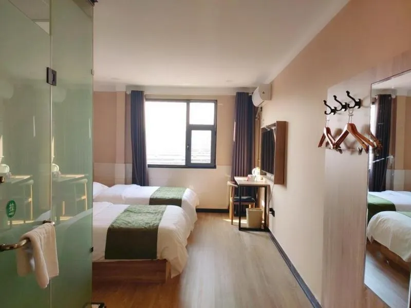 GreenTree Inn Shandong Linyi Bus Station Express Hotel