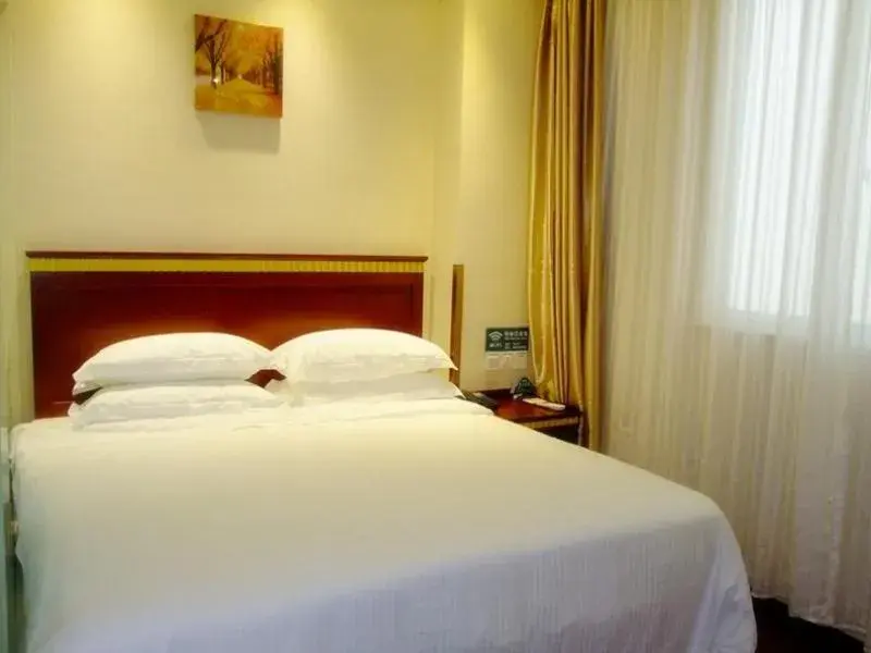 Bed in GreenTree Inn Anhui Suzhou Railway Station Express Hotel Bed in GreenTree Inn Anhui Suzhou Railway Station Express Hotel
