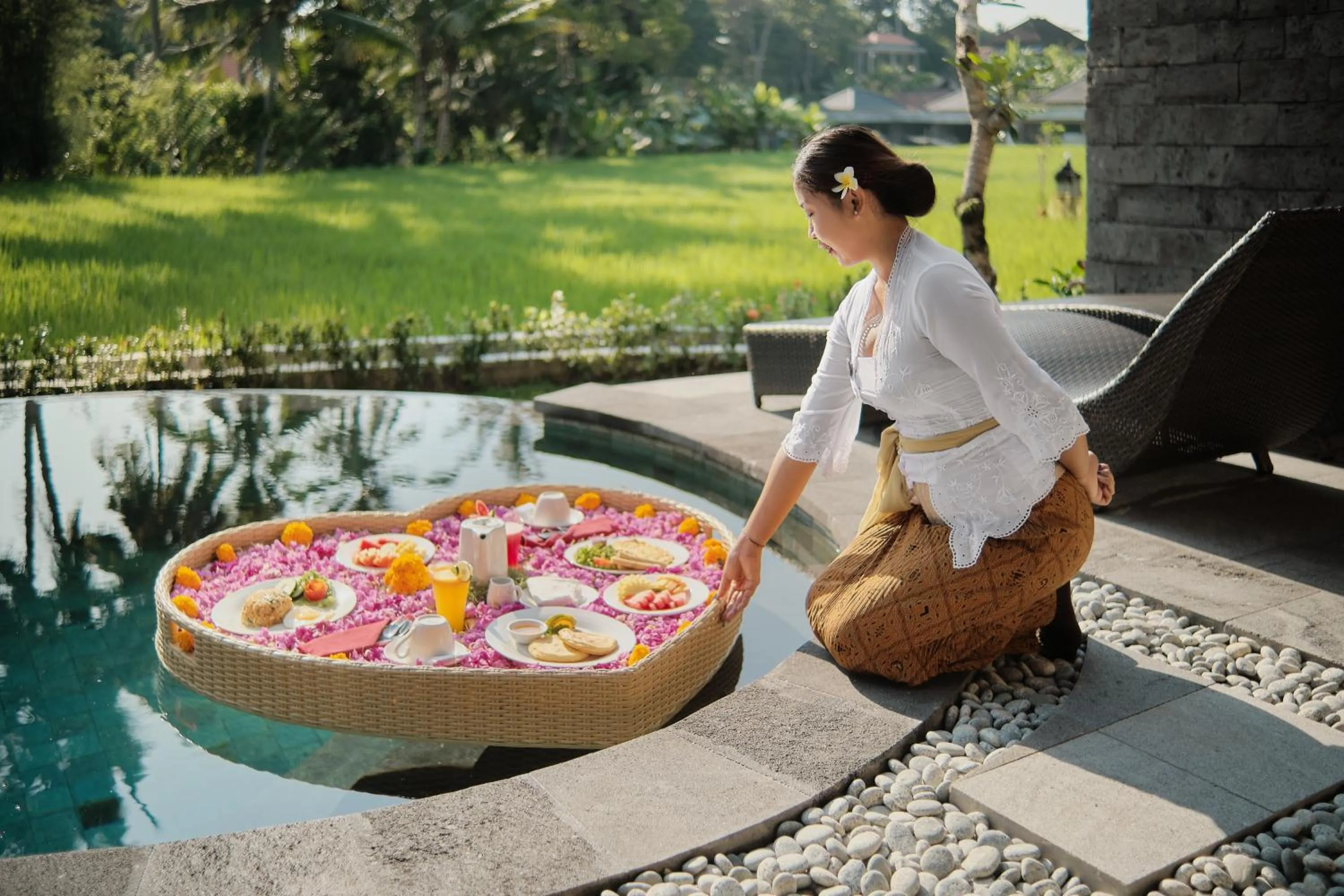 Day in D'bale Ananda Villa Ubud