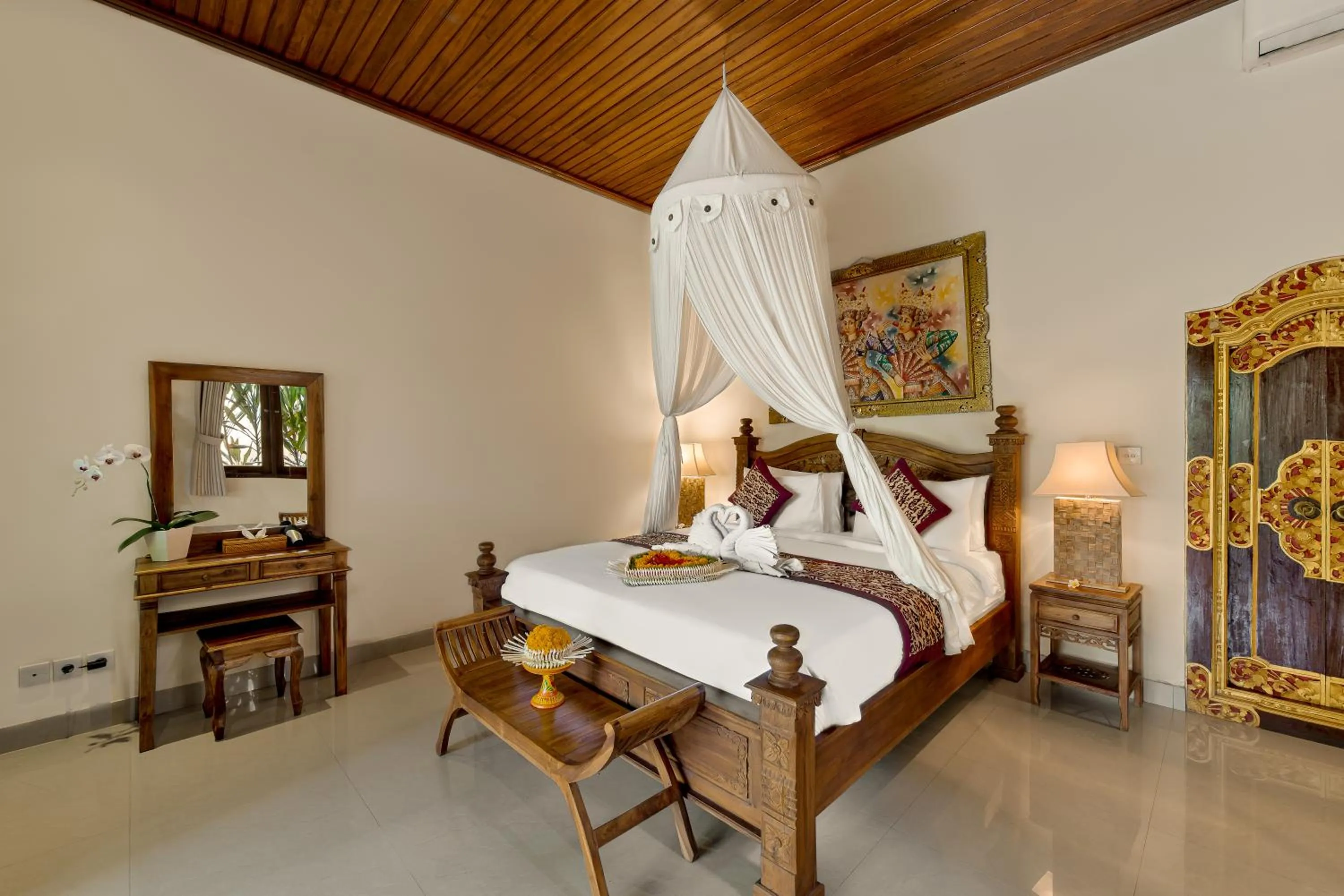 Bed in D'bale Ananda Villa Ubud