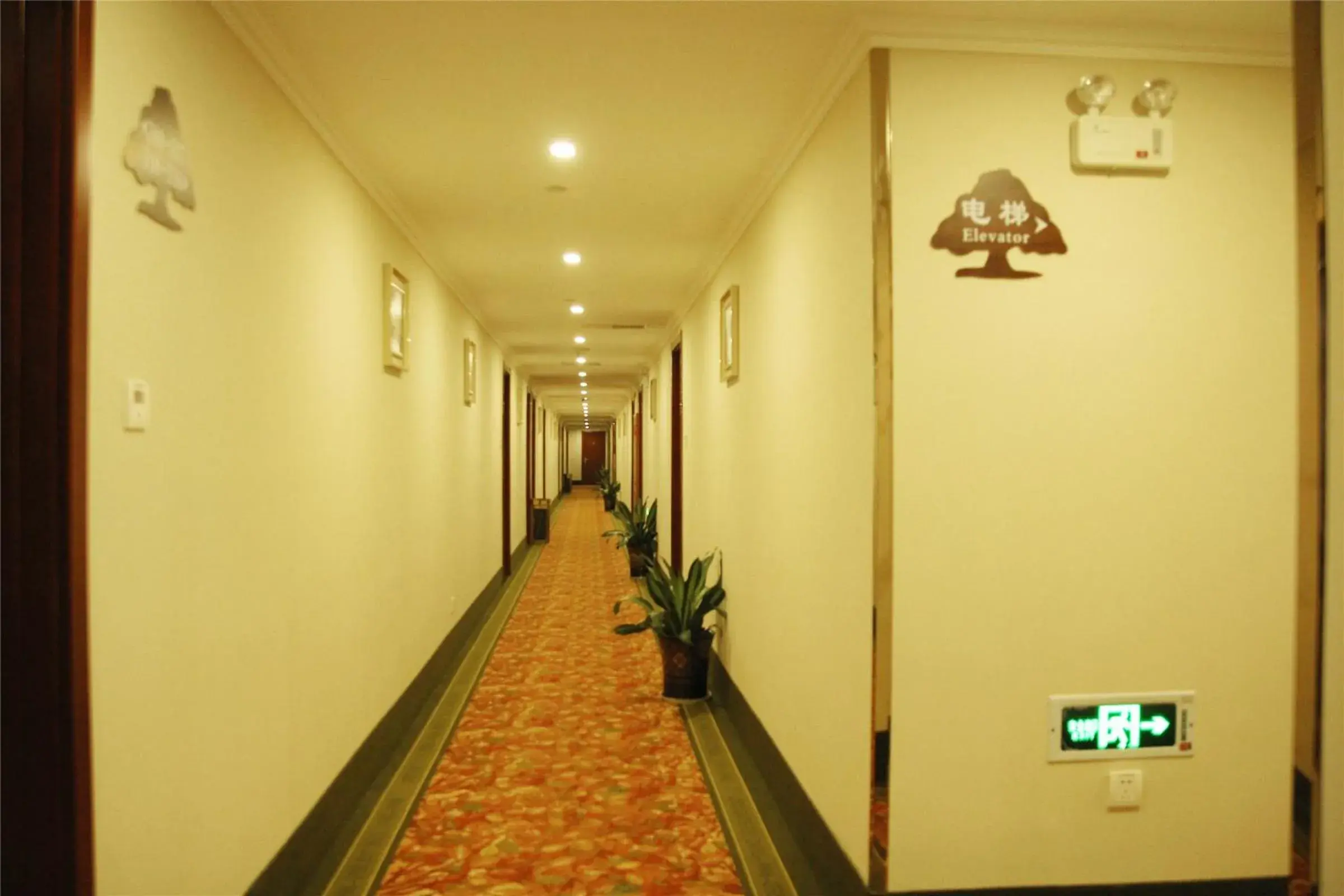 Bedroom in GreenTree Inn Anhui Xuancheng South Zhaoting Road Business Hotel Bedroom in GreenTree Inn Anhui Xuancheng South Zhaoting Road Business Hotel