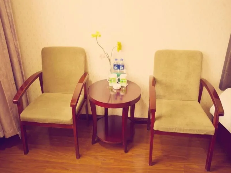 GreenTree Inn Shanxi Yan an Luochuan Fuqian Street Express Hotel