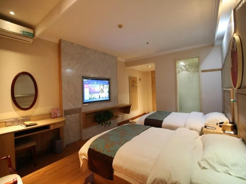 Bed in GreenTree Inn JiangSu WuXi YangJian XiHu Road Express Hotel