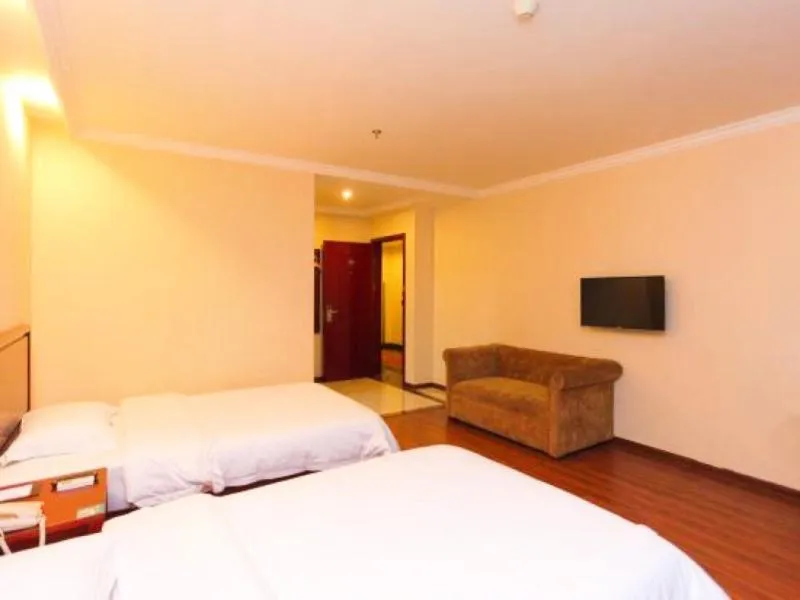 Bed in GreenTree Inn Jiangsu Wuxi Huishan Ancient Town Business Hotel