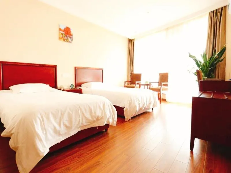Bed in GreenTree Inn Jiangsu Wuxi Huishan Ancient Town Business Hotel