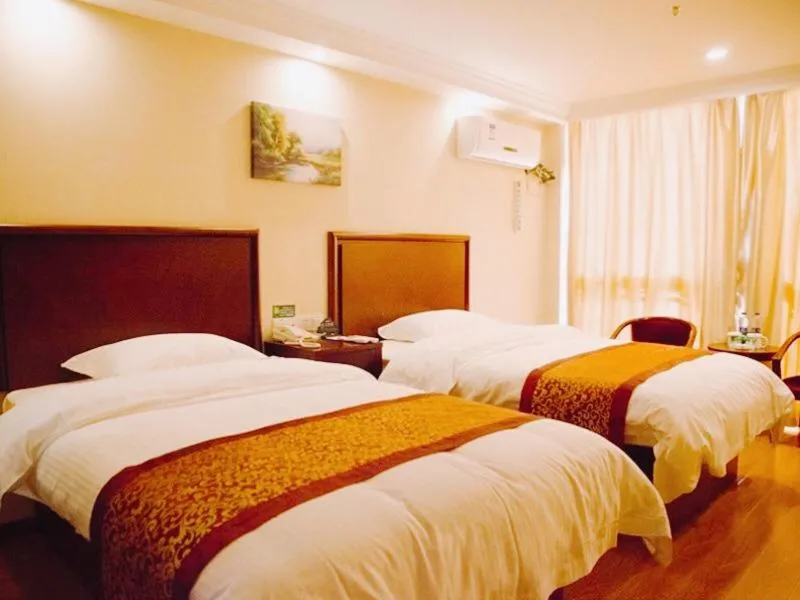 Bed in GreenTree Inn Jiangsu Wuxi Huishan Ancient Town Business Hotel