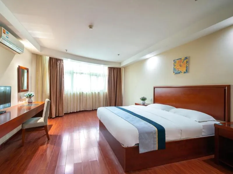 GreenTree Inn Jiangsu Suzhou Shengze Bus Station Business Hotel