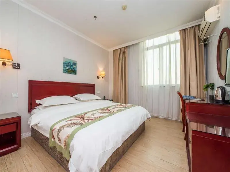 Bed in GreenTree Inn Jiangsu Suzhou Mudu Ancient Street Express Hotel Bed in GreenTree Inn Jiangsu Suzhou Mudu Ancient Street Express Hotel