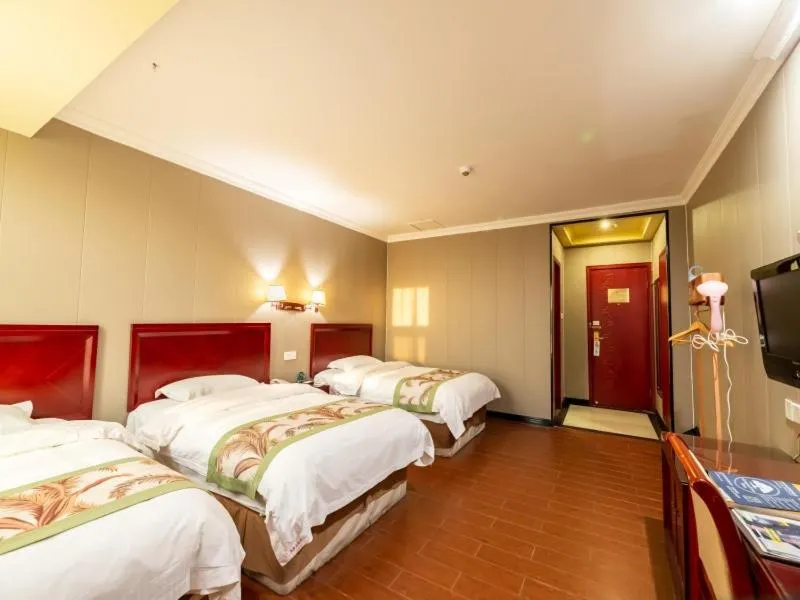 Bed in GreenTree Inn Jiangsu Suzhou Mudu Ancient Street Express Hotel