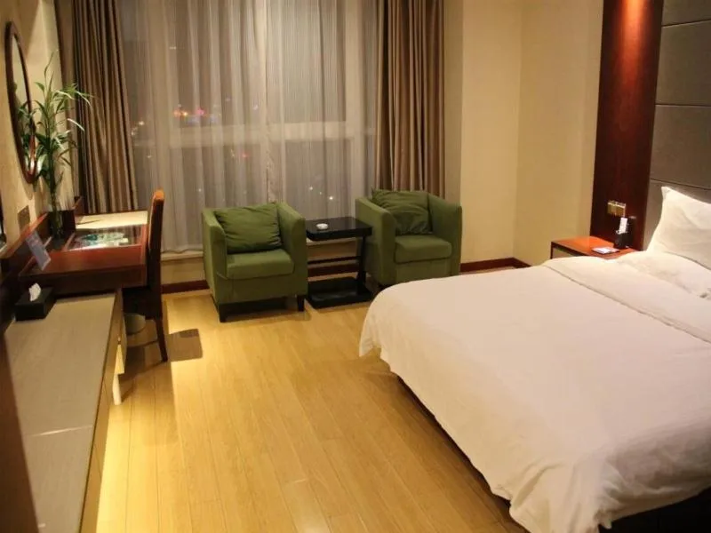 Bed in GreenTree Inn Jiangsu Nantong Tongzhou Shiji Avenue Jianghaihuangdu Express Hotel