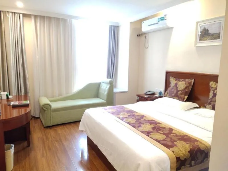 Bed in GreenTree Inn Jiangsu Yancheng Jianhu East Huiwen Road Columbus Square Business Hotel