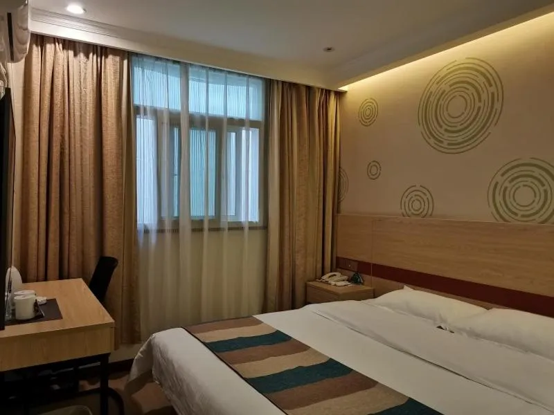 Bed in GreenTree Inn Jiangsu Xuzhou Yunlong District West Gate of Yunlong Public Park Express Hotel