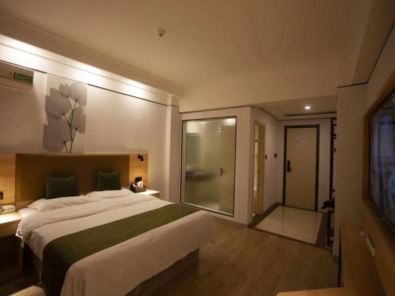 Bed in GreenTree Inn Jiangsu Lianyungang Guannan West Renmin Road Express Hotel
