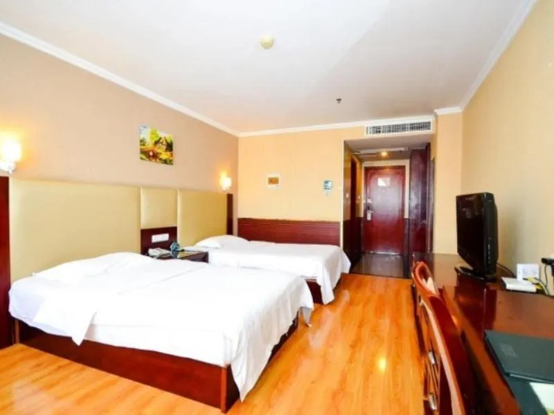 Bed in GreenTree Inn JiangSu LianYunGang Bus Station East JieFang Road Business Hotel