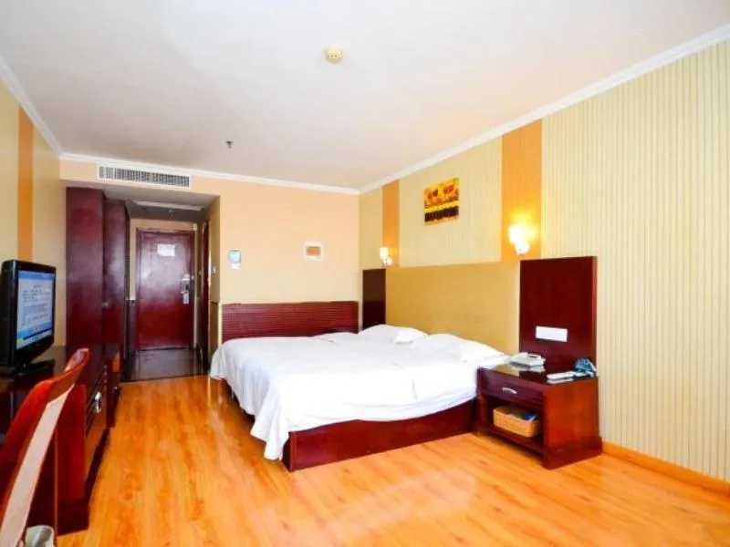 Bed in GreenTree Inn JiangSu LianYunGang Bus Station East JieFang Road Business Hotel