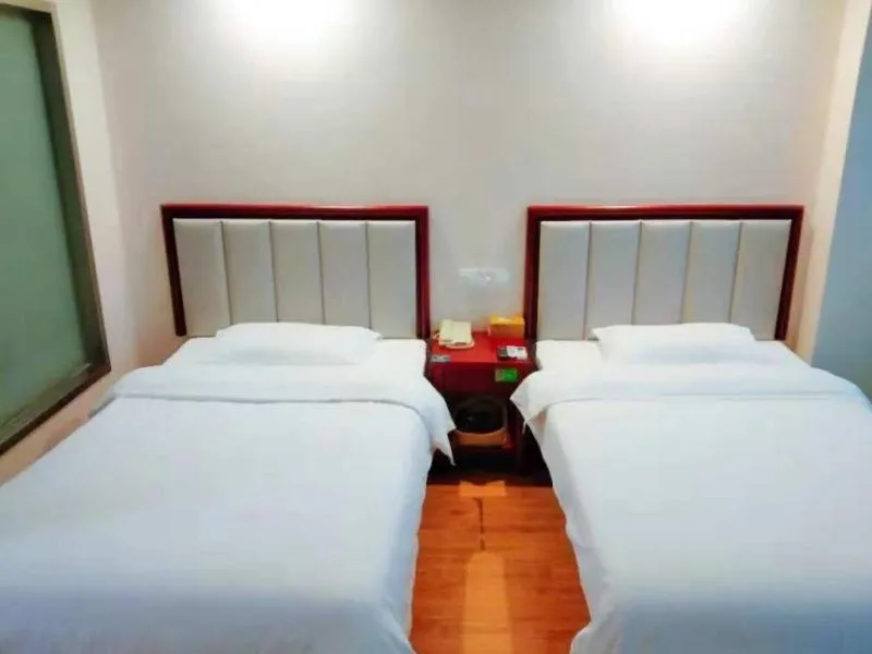 GreenTree Inn Jiangsu Changzhou Jinghu High-speed Rail North Station Business Hotel