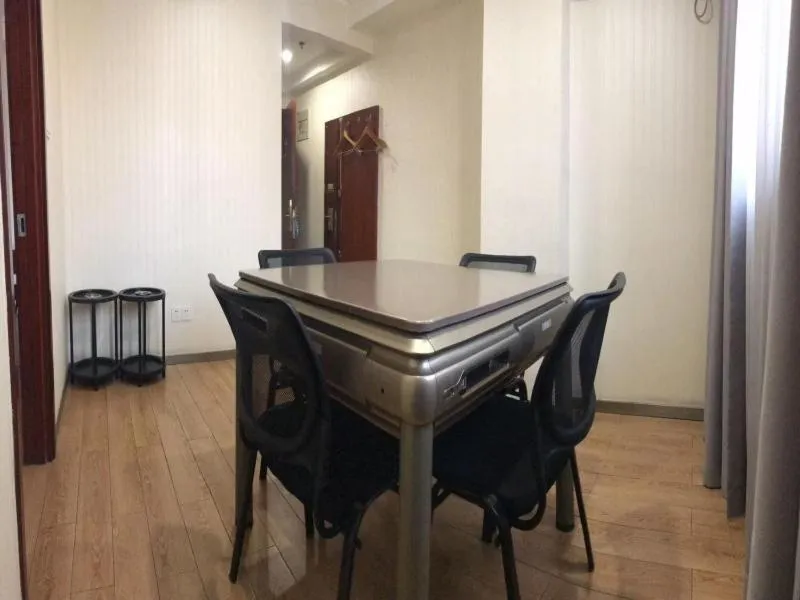 GreenTree Inn Jiangsu Changzhou Jinghu High-speed Rail North Station Business Hotel