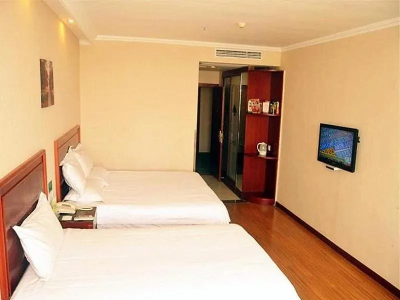 Bed in GreenTree Inn Jiangsu Suqian Siyang Bus Station Business Hotel