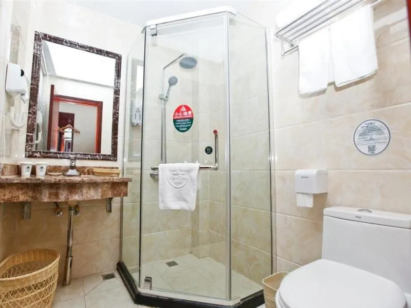 GreenTree Inn Anhui Hefei Huizhou Avenue Dazhonglou Express Hotel