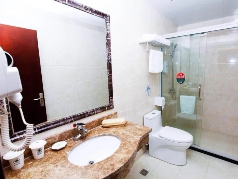 GreenTree Inn Anhui Hefei Huizhou Avenue Dazhonglou Express Hotel