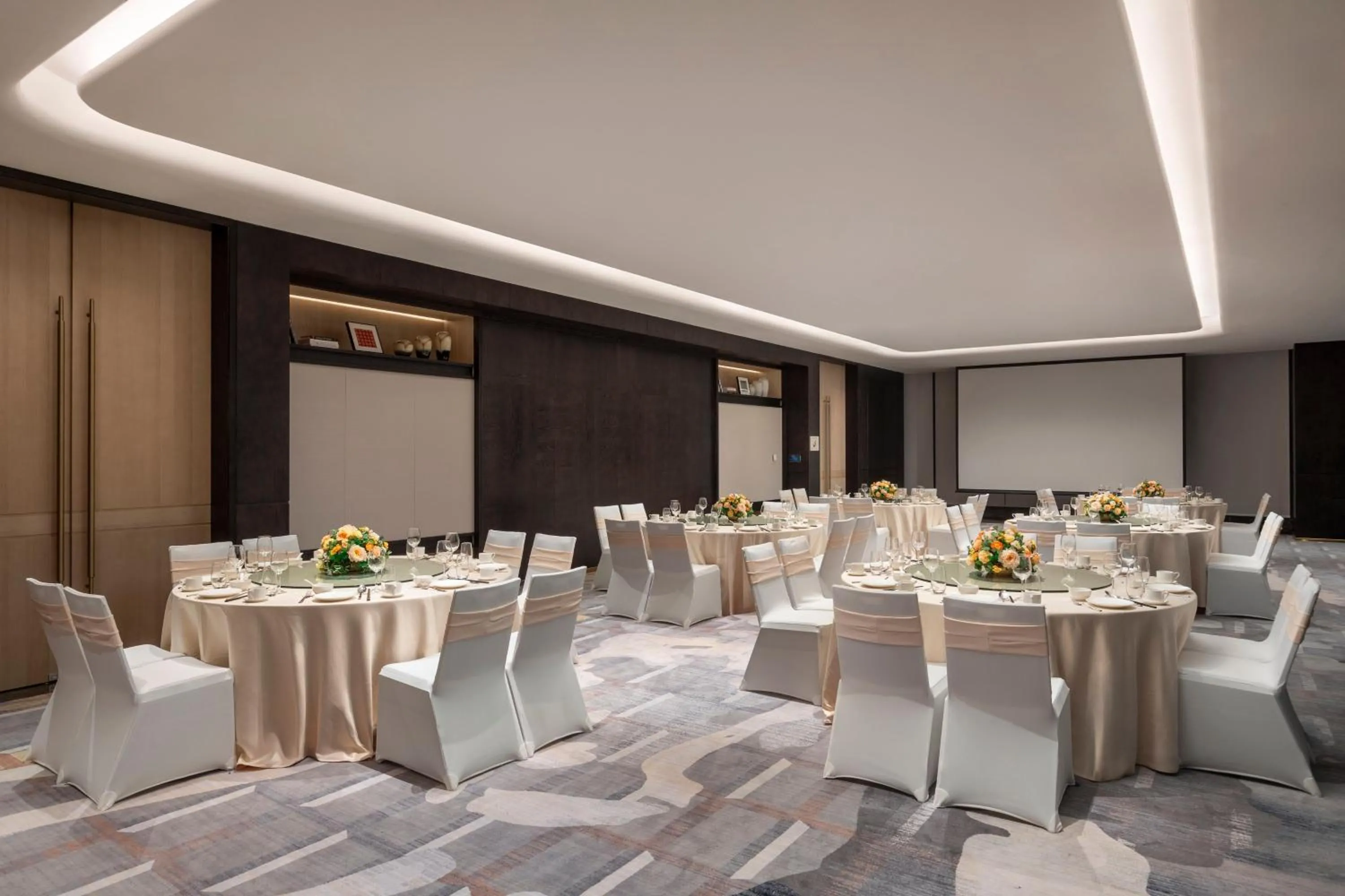 Banquet/Function facilities in HUALUXE Zhongshan City Center