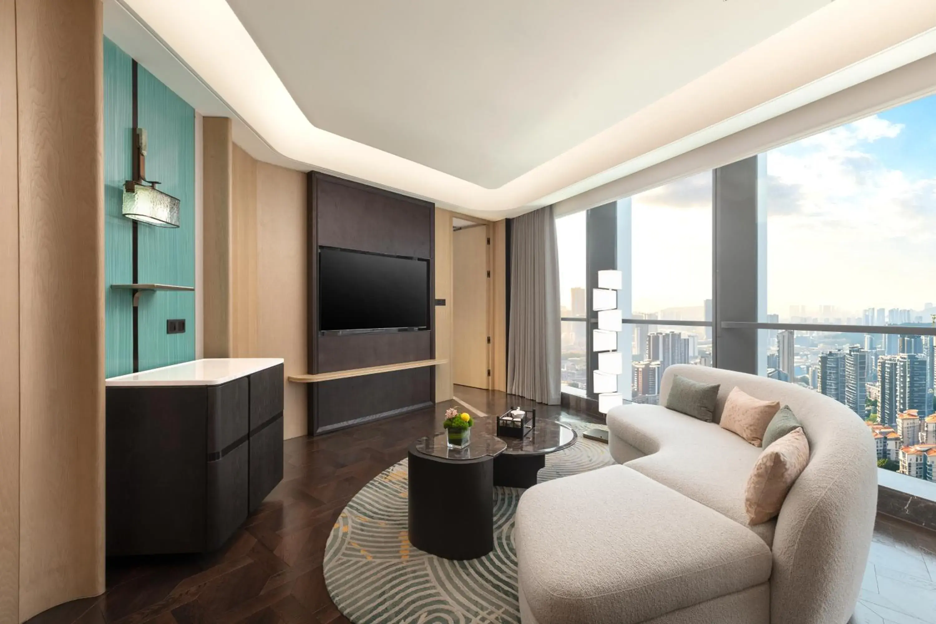 One-Bedroom Suite with Dining Area in HUALUXE Zhongshan City Center One-Bedroom Suite with Dining Area in HUALUXE Zhongshan City Center