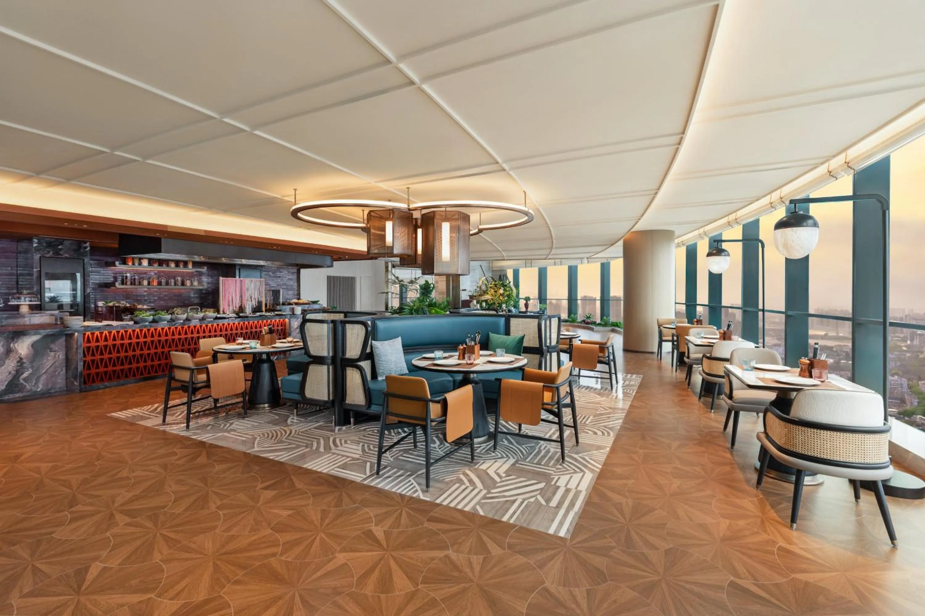 Restaurant/places to eat in HUALUXE Zhongshan City Center