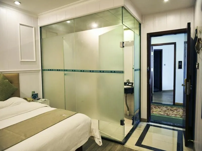 Bed in GreenTree Inn Guangdong Foshan Longjiang North Fenghua Road Express Hotel