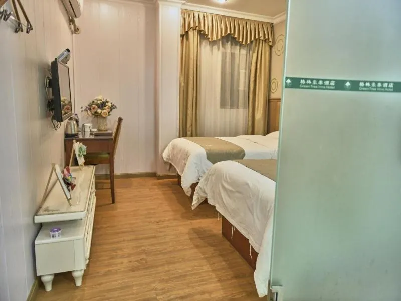 Bed in GreenTree Inn Guangdong Foshan Longjiang North Fenghua Road Express Hotel