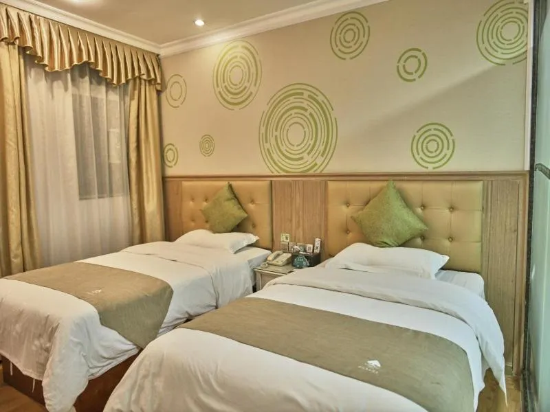 Bed in GreenTree Inn Guangdong Foshan Longjiang North Fenghua Road Express Hotel