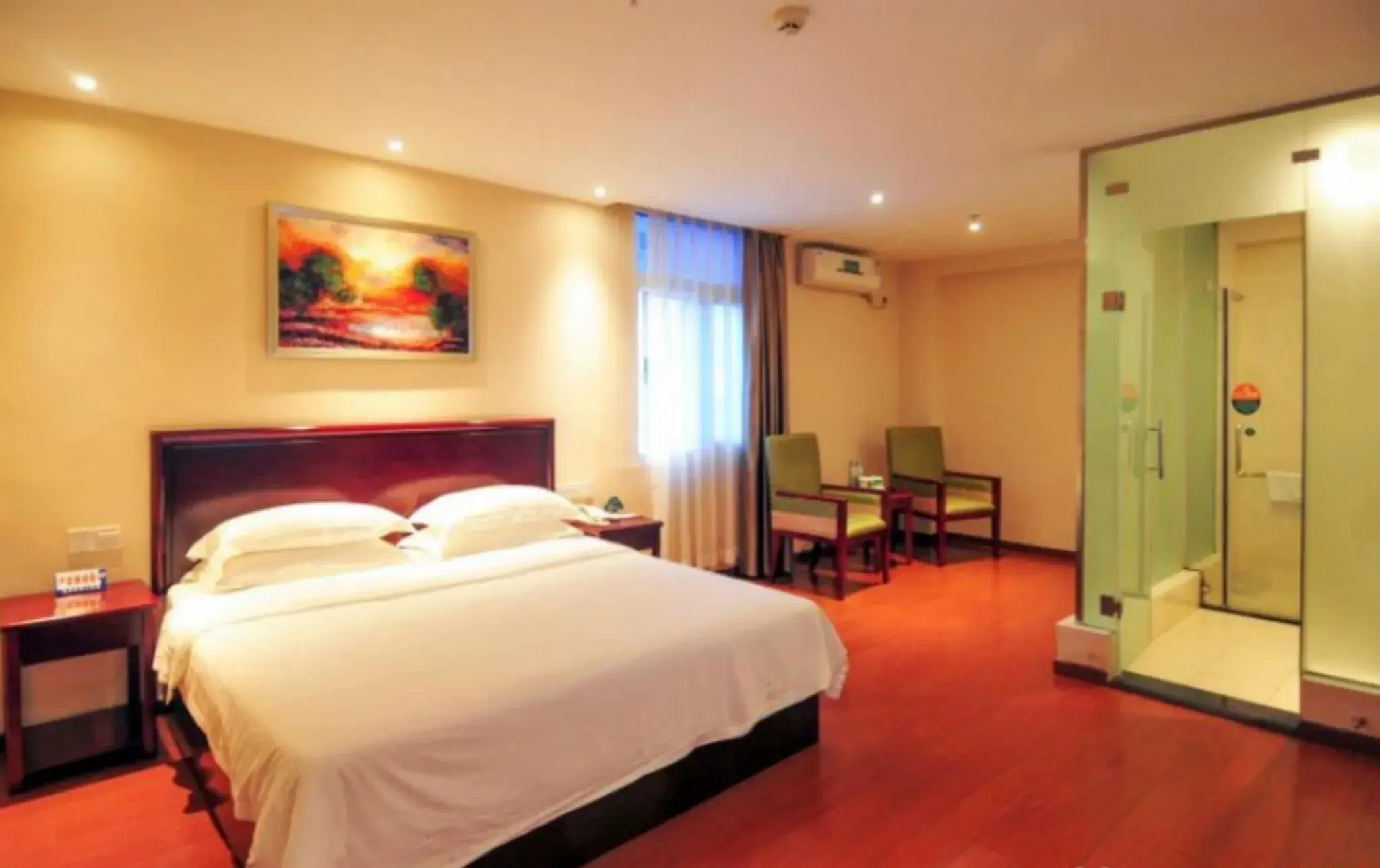 Bed in GreenTree Inn Hainan Haikou Haifu Road Provincial Government Express Hotel Bed in GreenTree Inn Hainan Haikou Haifu Road Provincial Government Express Hotel