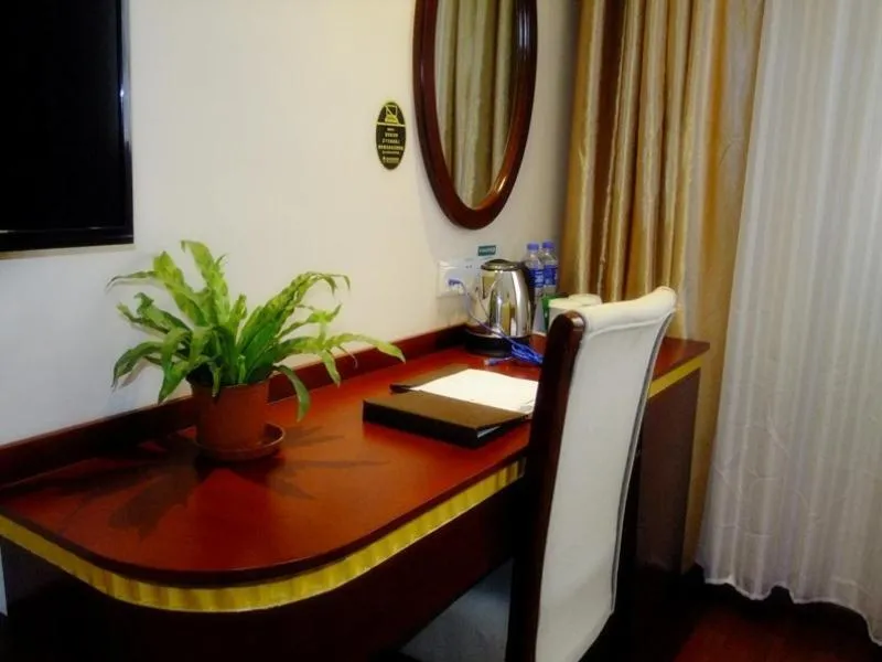 GreenTree Inn ShangHai Jiading District JiangQiao JinYun Road Metro Station Express Hotel