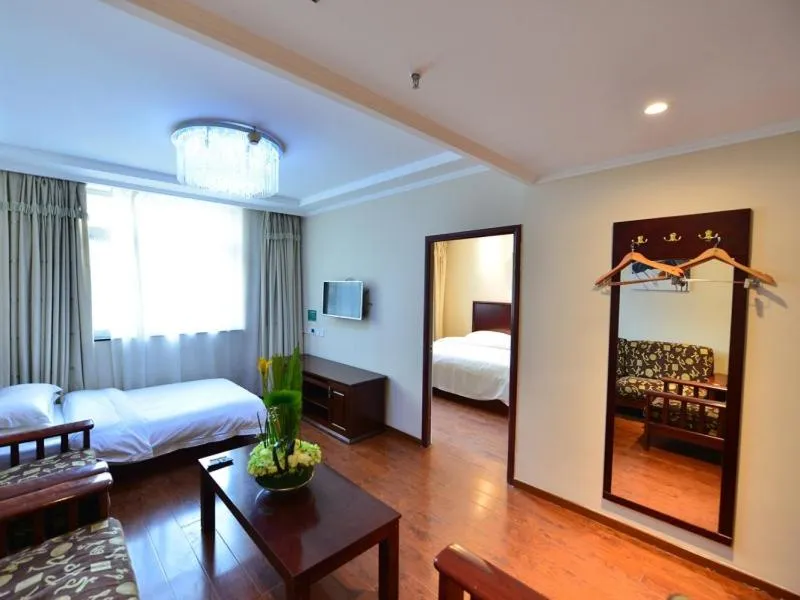 GreenTree Alliance Beijing West Railway Station North Square Hotel