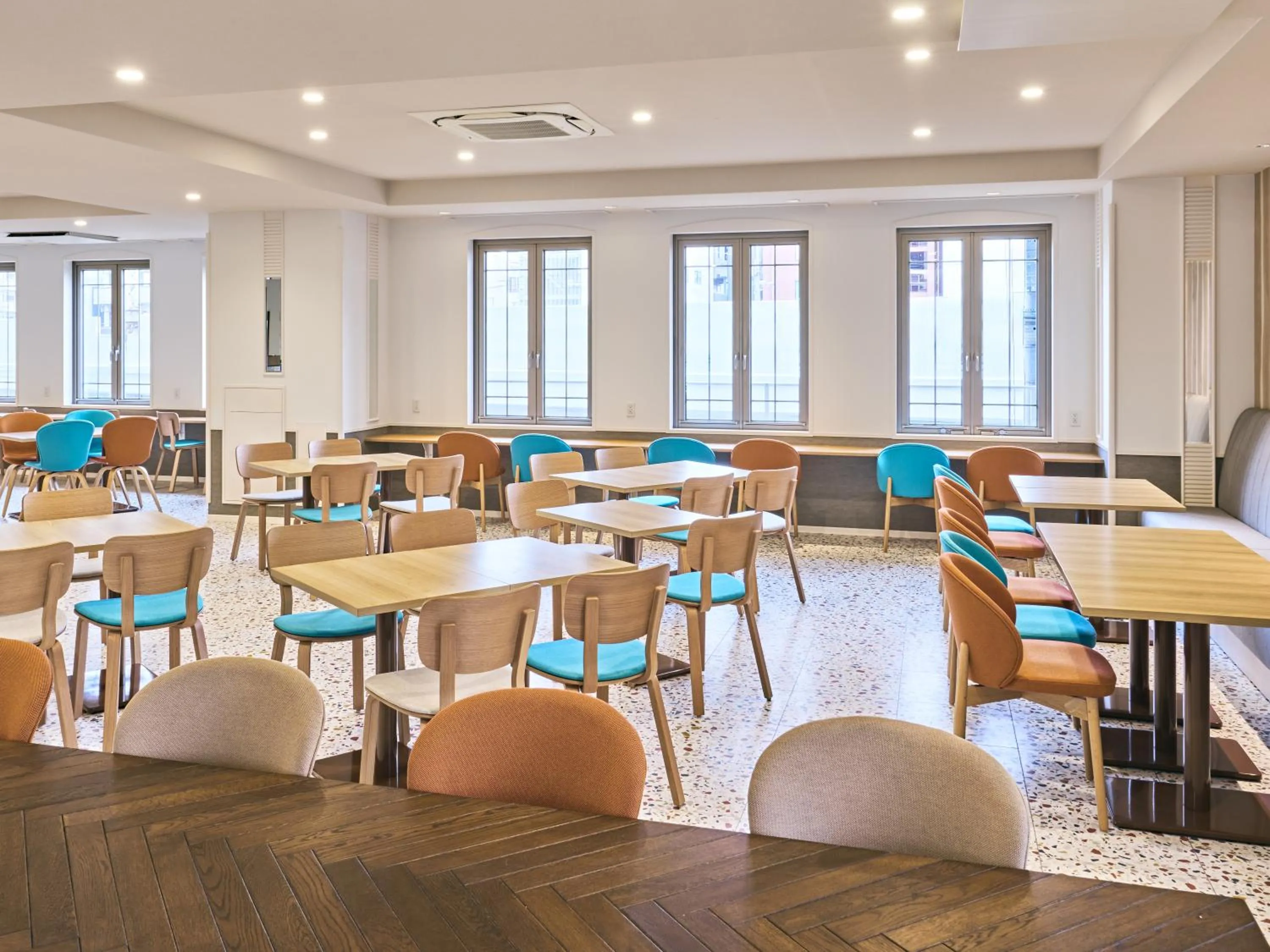 Restaurant/places to eat in Centara Life Namba Hotel Osaka