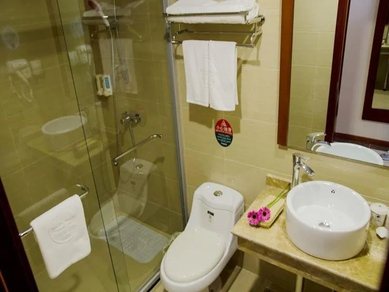 GreenTree Inn ShangHai Car Piers Studio Express Hotel