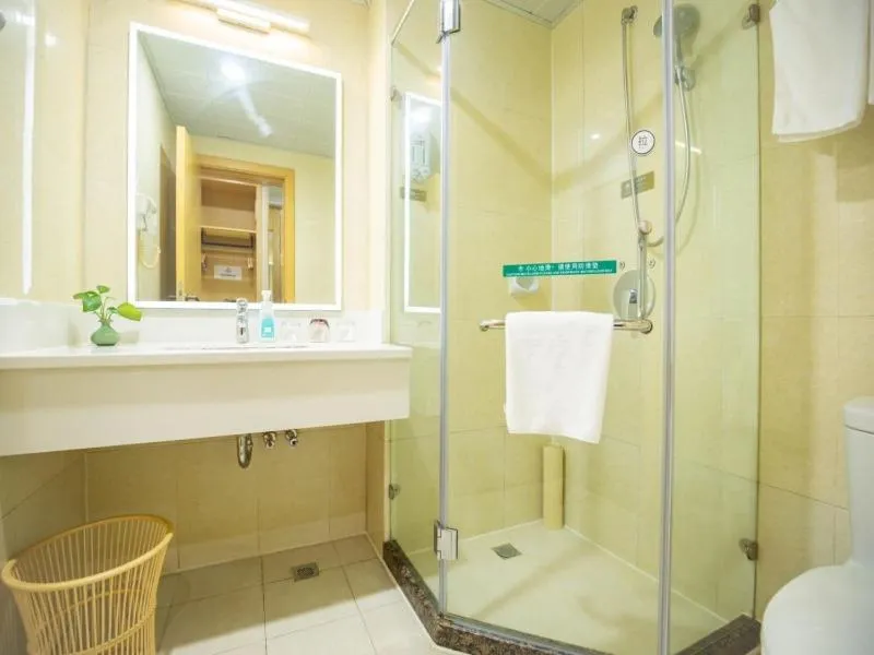 GreenTree Inn ShangHai SongJiang SongDong Business Hotel